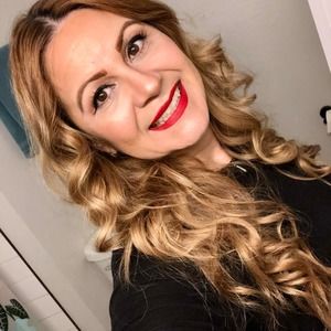 Meet your Posher, Veronica